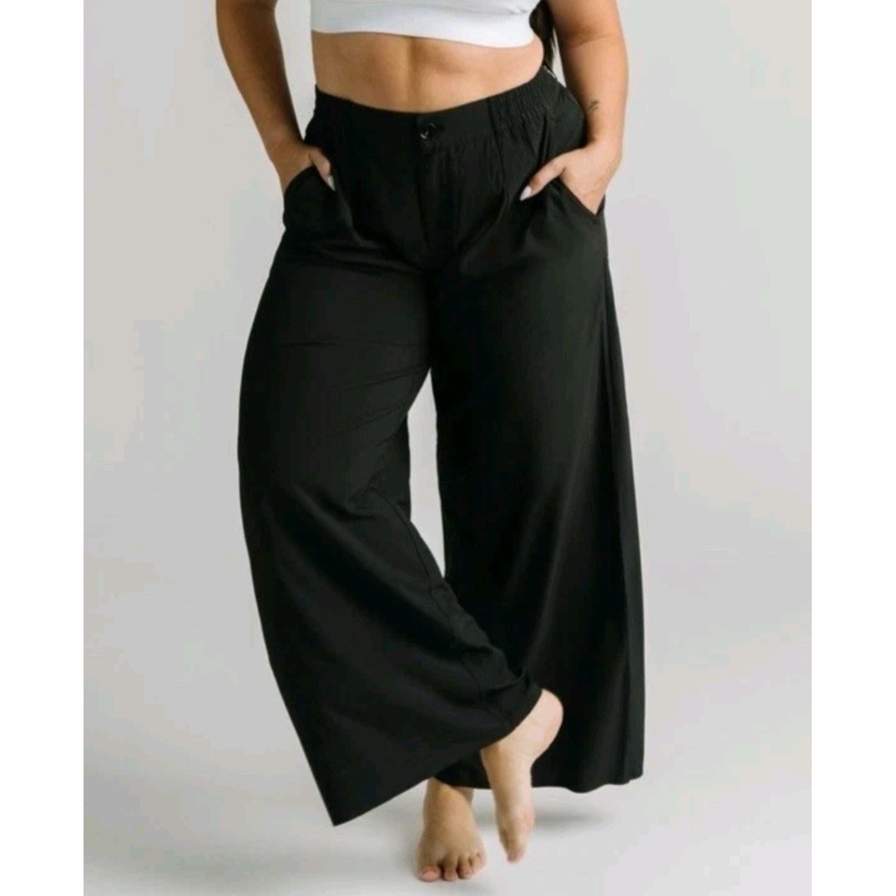 Zyia Montmartre Wide Leg Pants Sz Small‎ Black Classic Summer Style
